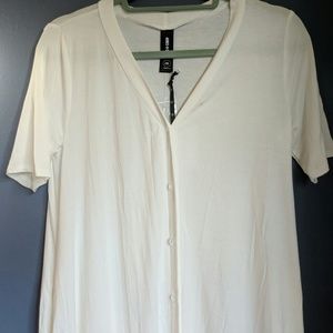 NWT Agnes & Dora limitless button tunic- XS